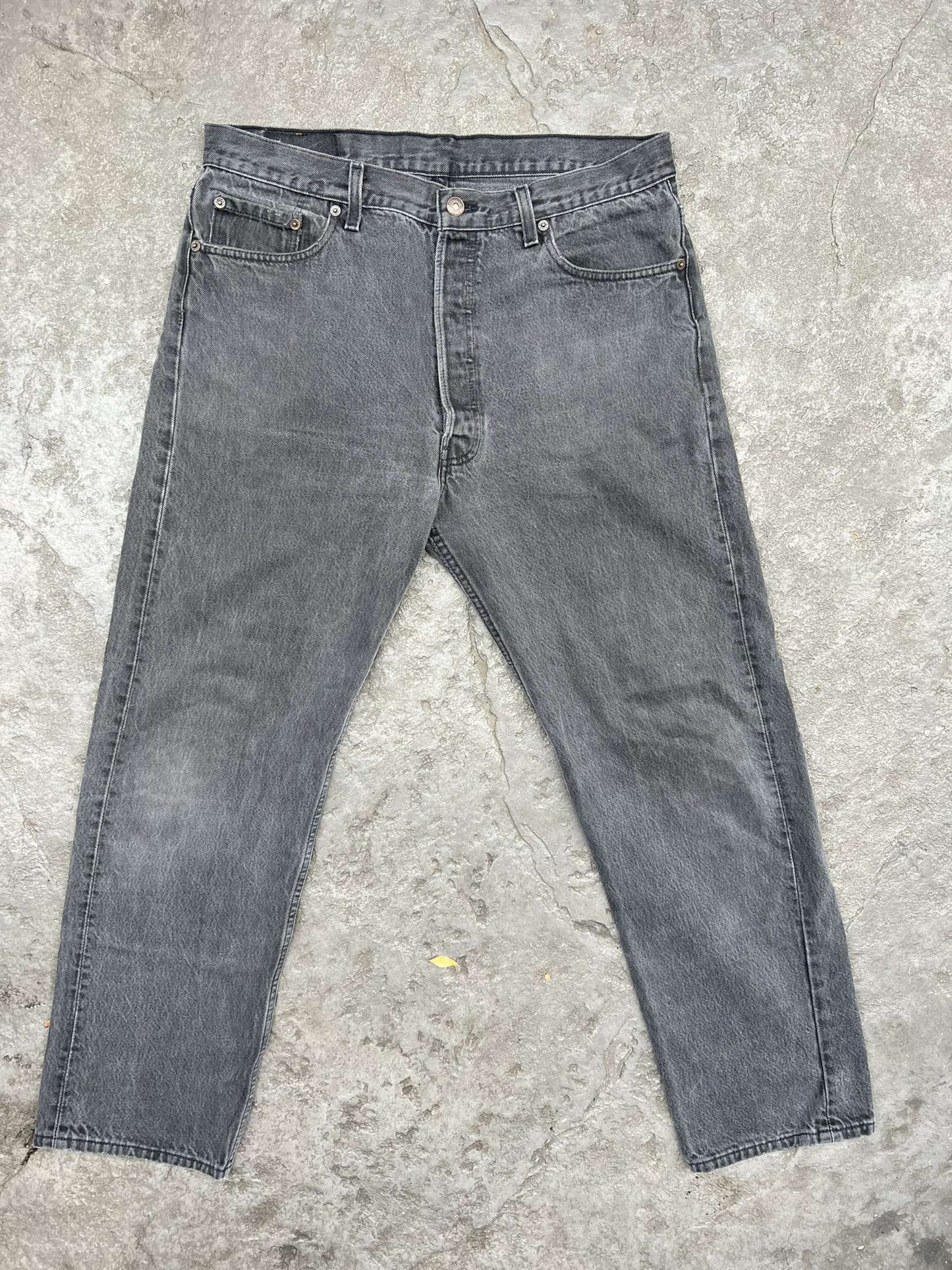 BLACK LEVIS 501 - 1990s