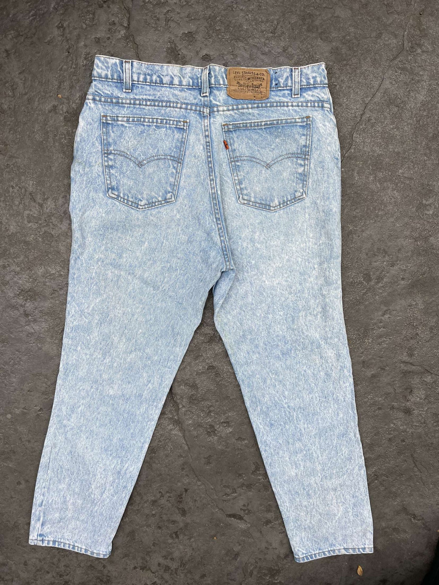 ORANGE TAB ACID WASH LEVIS 501 - 1990s