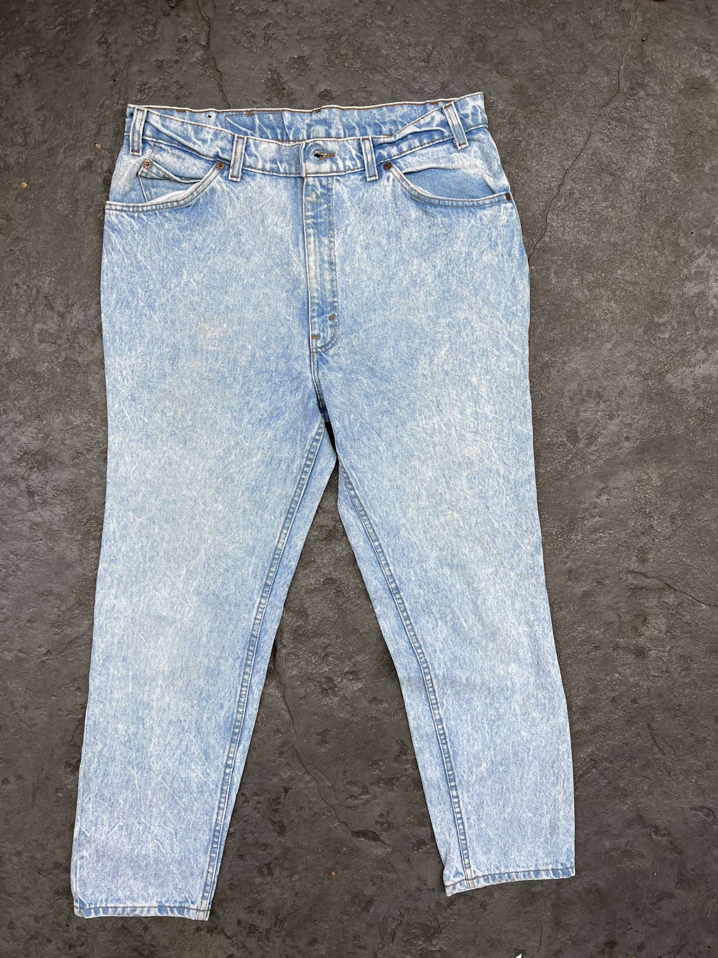 ORANGE TAB ACID WASH LEVIS 501 - 1990s